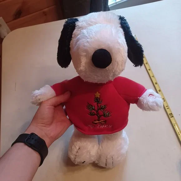 Snoopy Holiday Hallmark Snoopy Plush Light Up Christmas Making